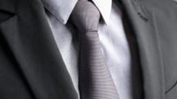 Formal Funeral Attire What to Wear and What to Avoid